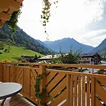 Roemerhof 4*