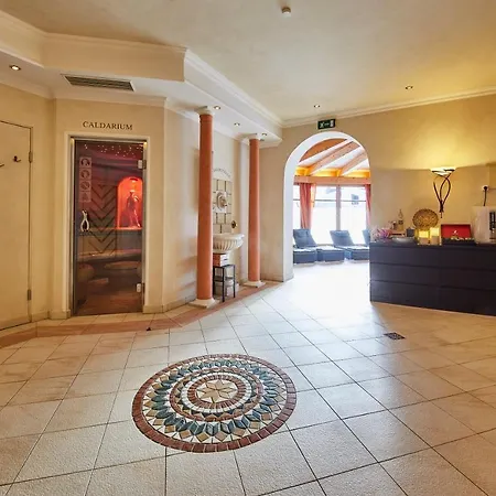 Römerhof Hotel 4*