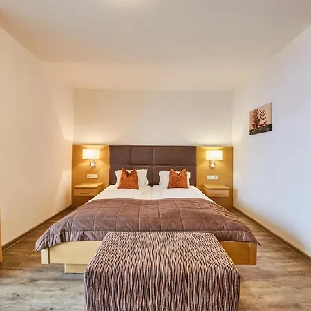 Roemerhof Hotel 4*