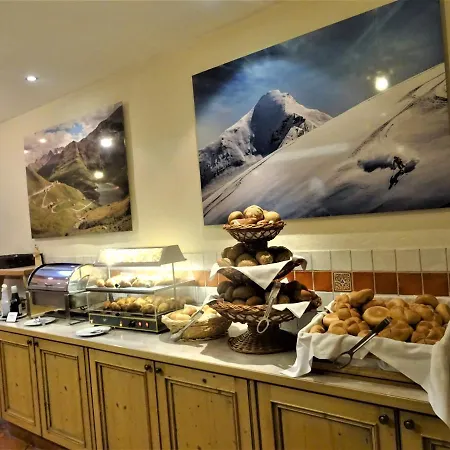 Hotel Römerhof 4*